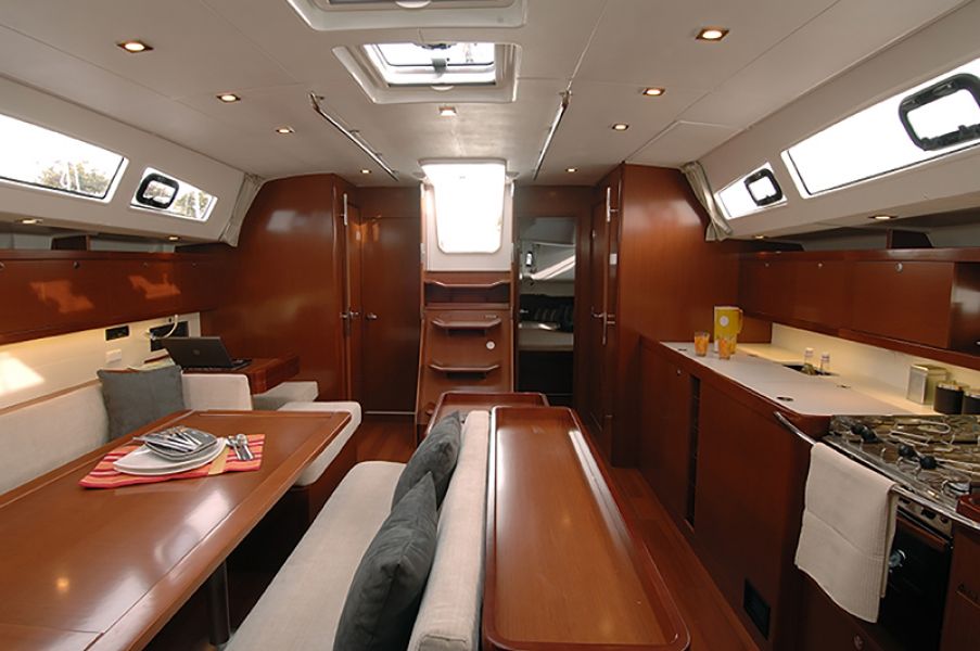 Oceanis 50 Family - 6 cab