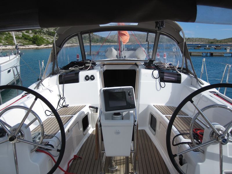 Sun Odyssey 409