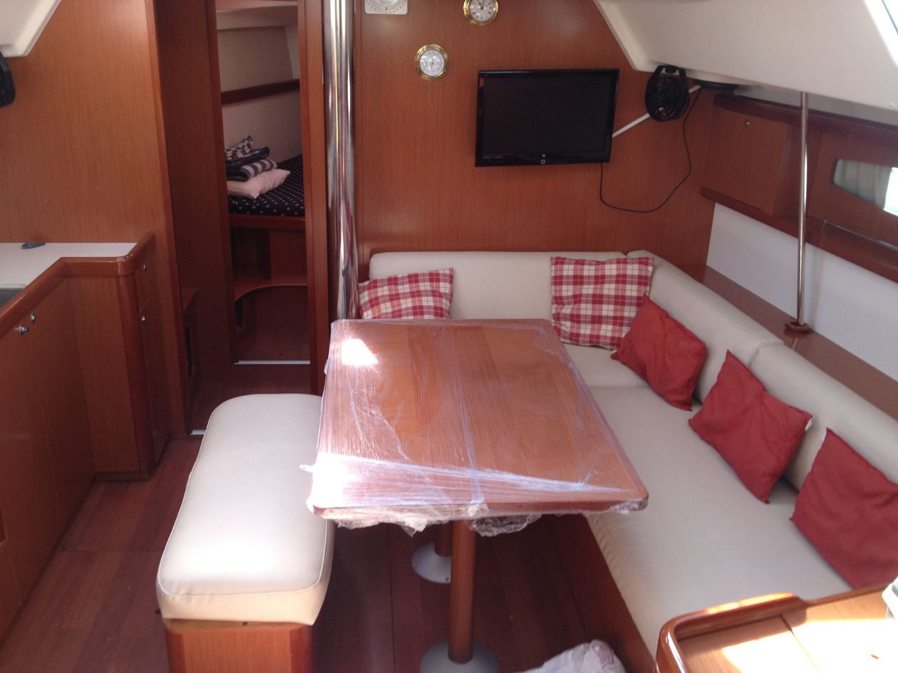 Oceanis 46