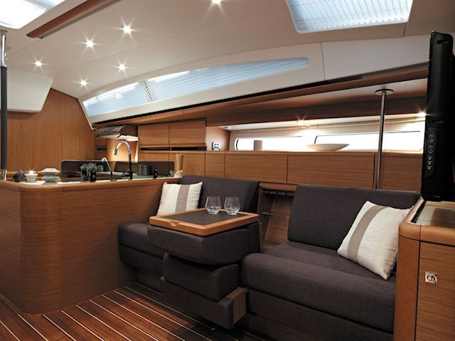 Jeanneau 57