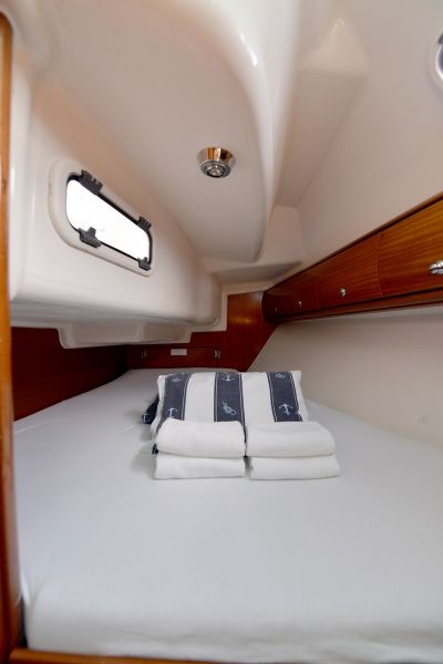 Bavaria 32 