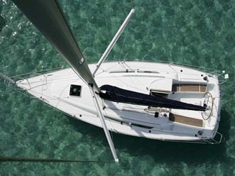 Sun Odyssey 32i