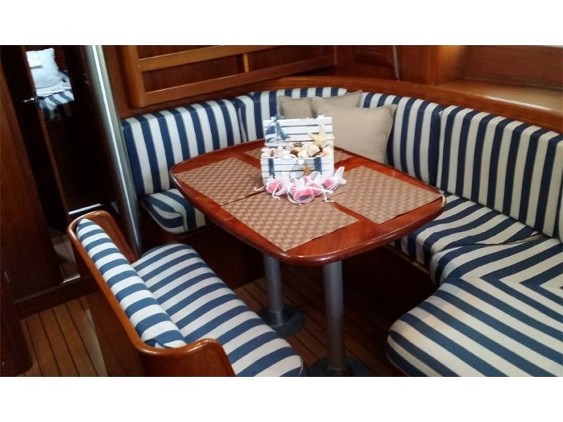 Oceanis 411