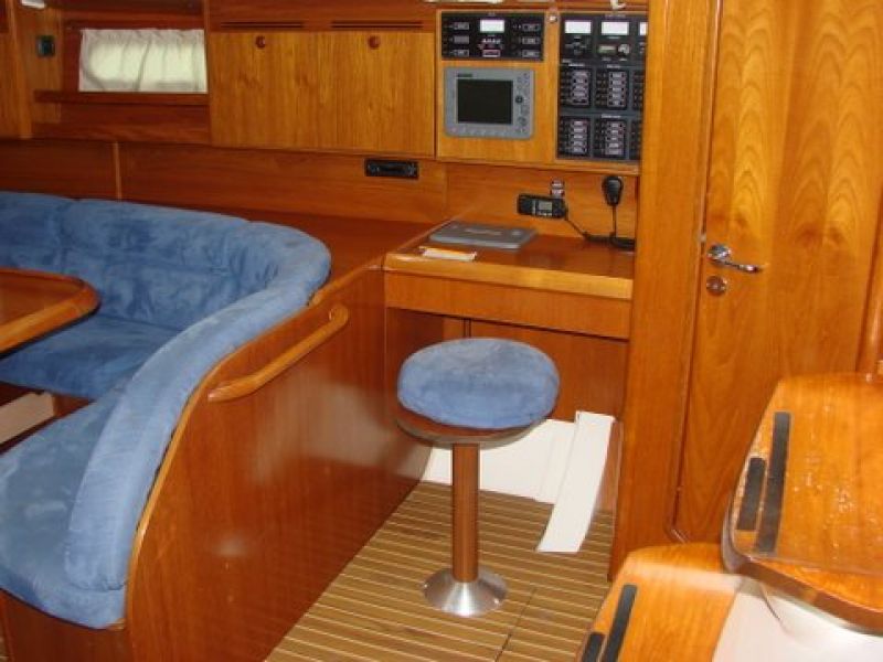 Sun Odyssey 45