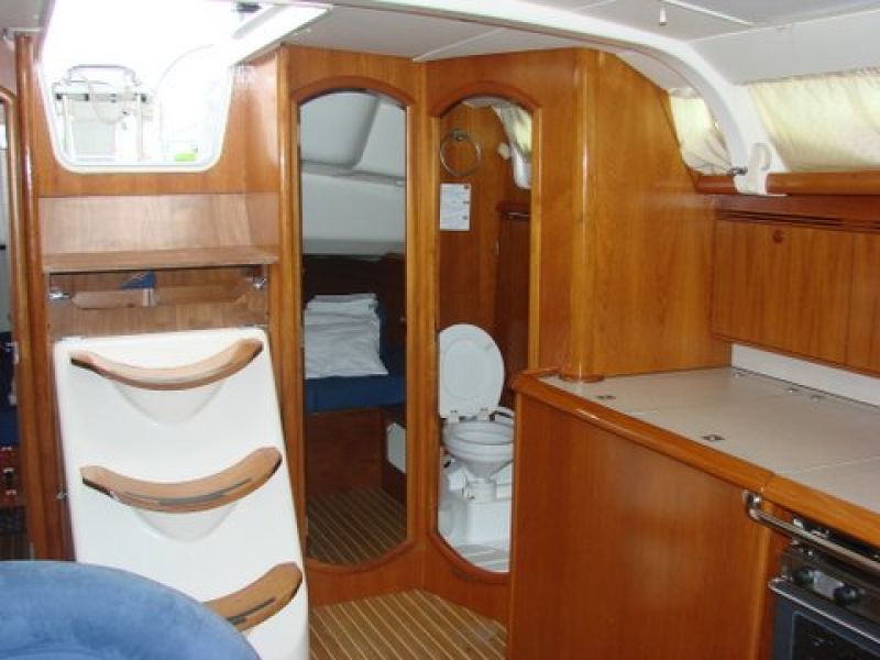 Sun Odyssey 45