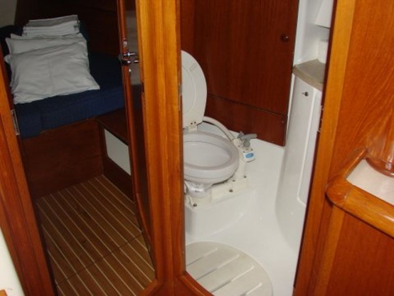 Sun Odyssey 45