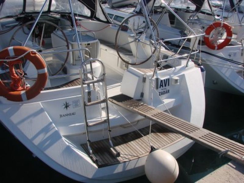 Sun Odyssey 45