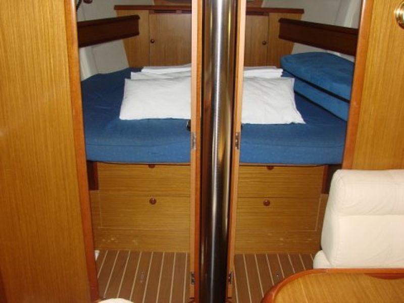 Sun Odyssey 45