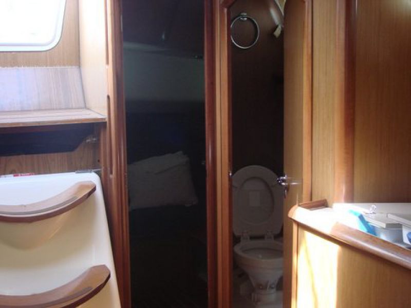 Sun Odyssey 45