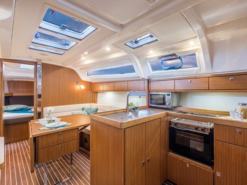 Bavaria 37 Cruiser