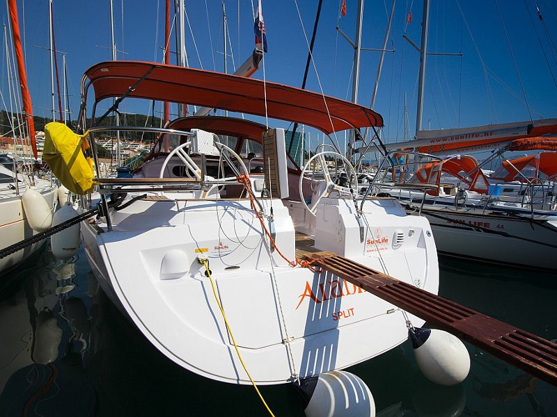 Elan 444 Impression