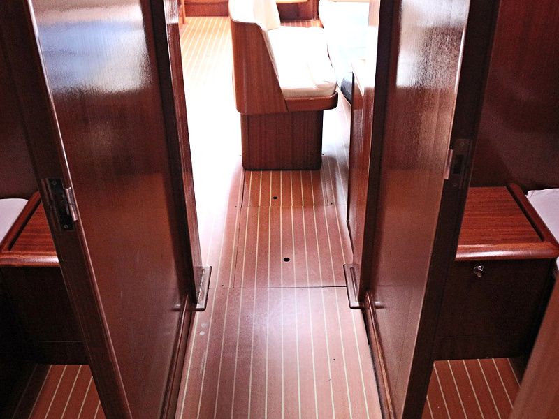 BAVARIA 49 BT