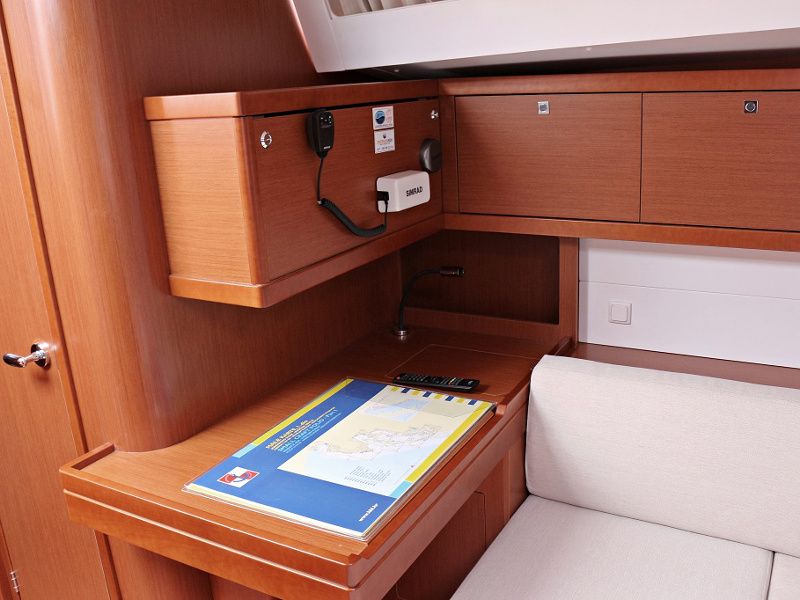 OCEANIS 48 BT