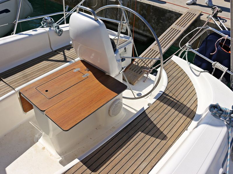 BAVARIA 33 C 