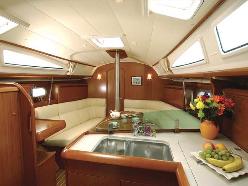 Sun Odyssey 35 Legende