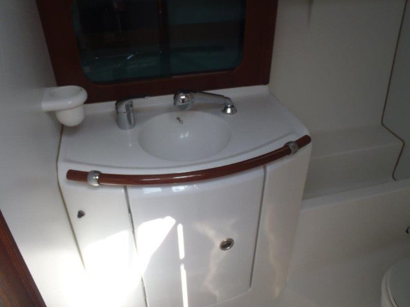 Oceanis 311