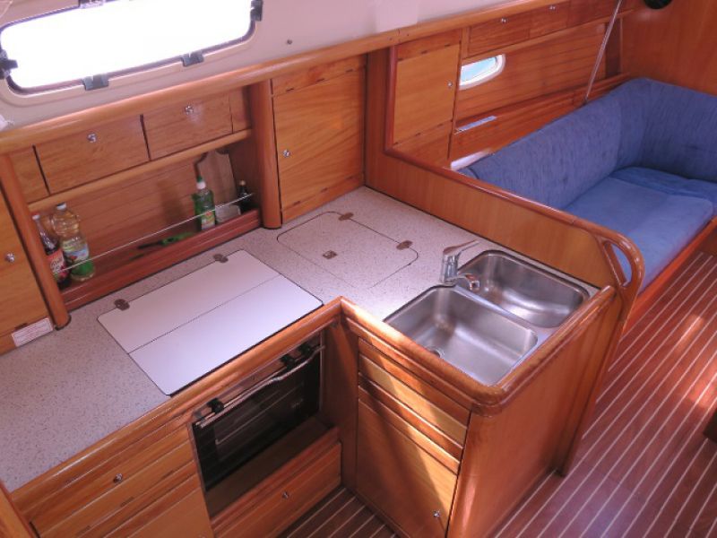Bavaria 37 Cruiser
