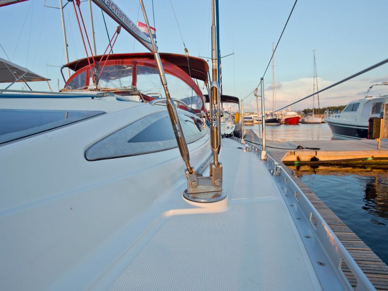 Delphia 37