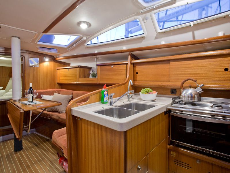 Delphia 37