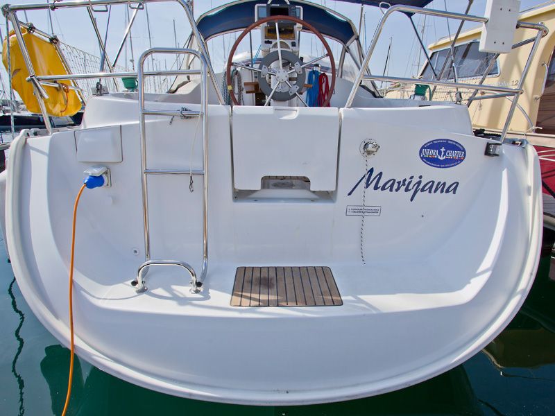 Oceanis 331-3 Clipper