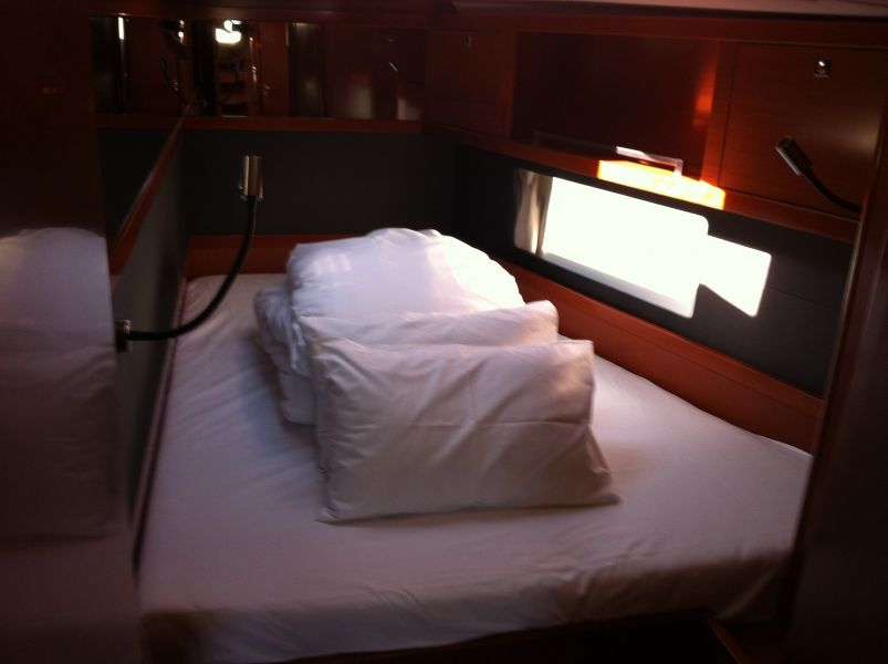 Oceanis 55