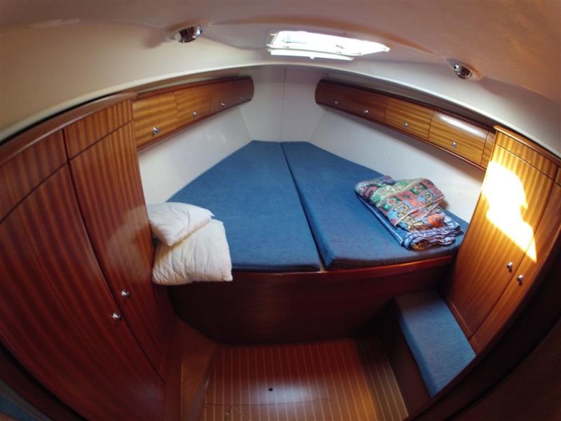 Bavaria 38