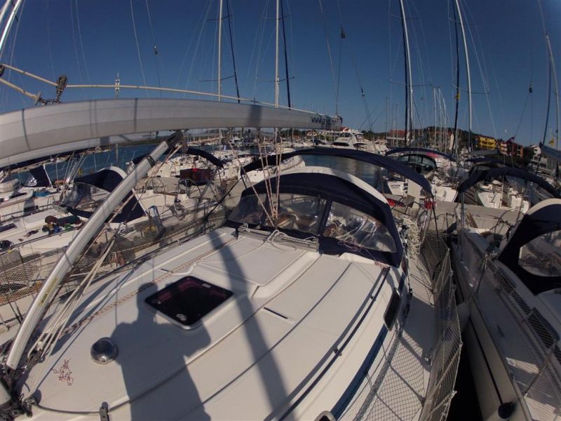 Bavaria 38