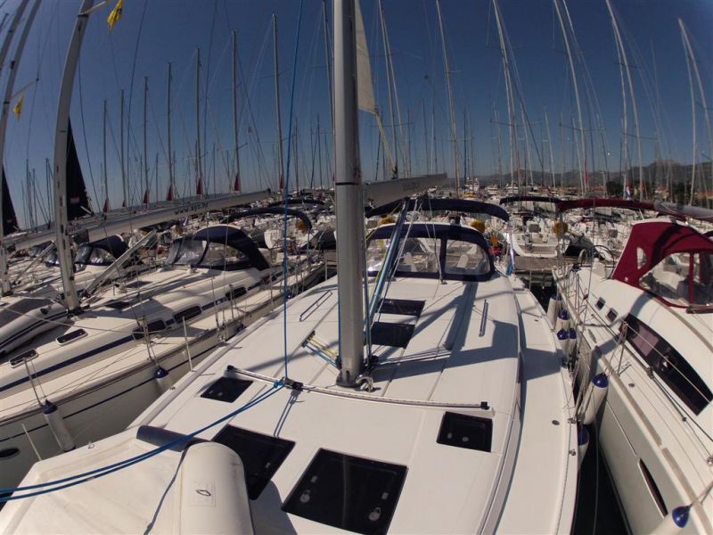 Hanse 445