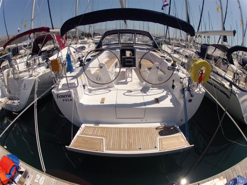 Hanse 445
