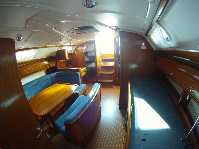Bavaria 38