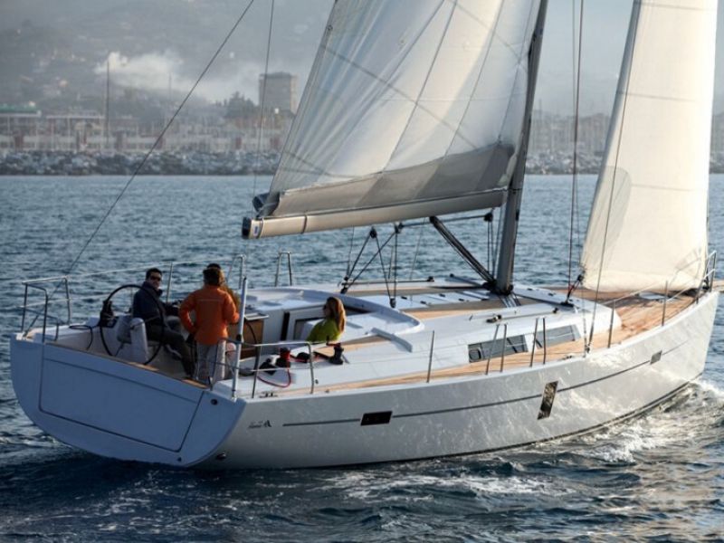Hanse 445