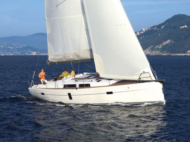 Hanse 445