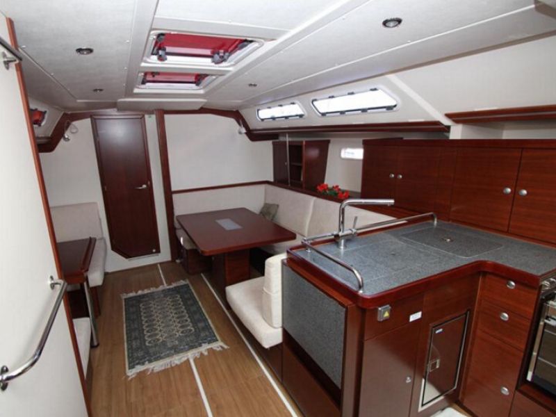 Hanse 430