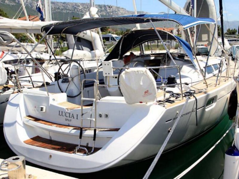 Sun Odyssey 42i