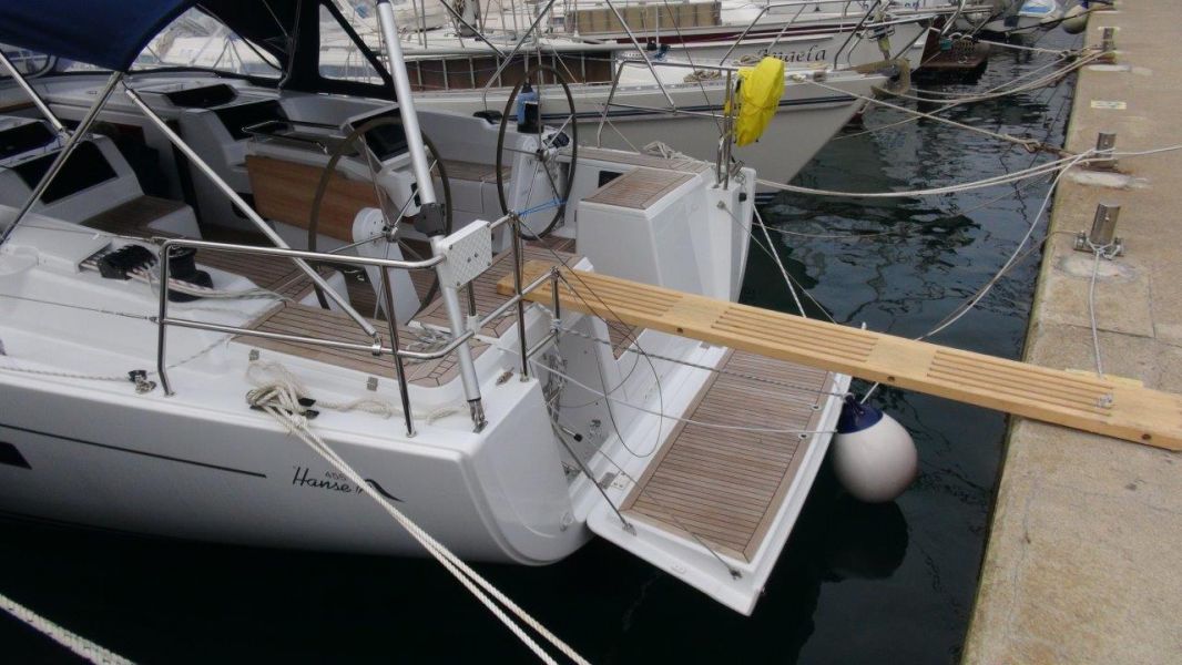 Hanse 455