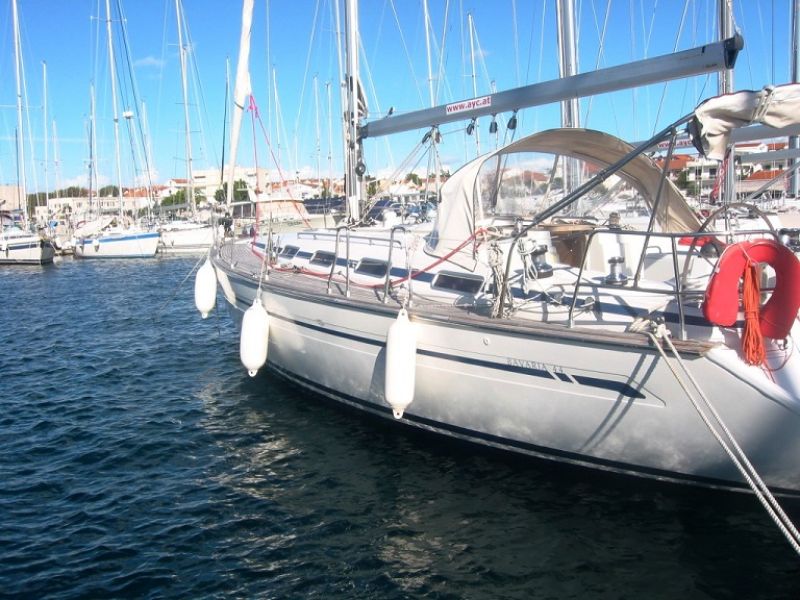 Bavaria 44