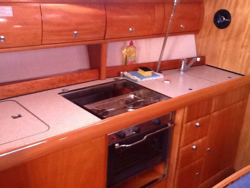 Bavaria 38