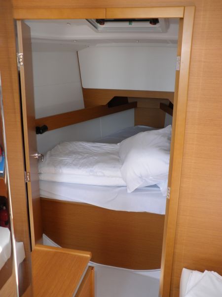 Sun Odyssey 349