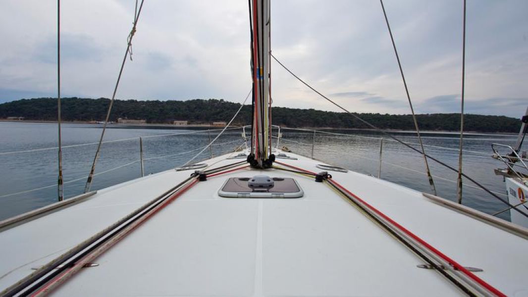 Sun Odyssey 49i