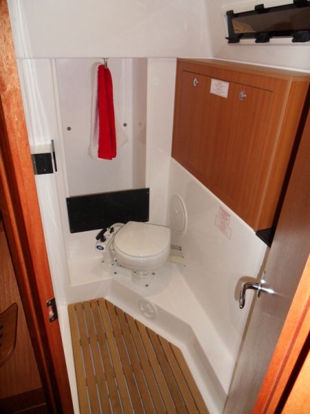 Bavaria Cruiser 32 