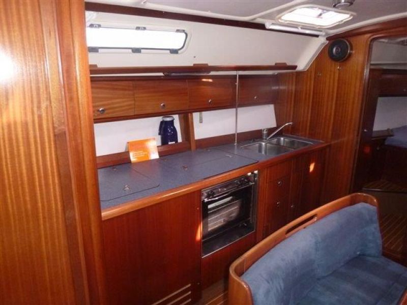 Bavaria 41