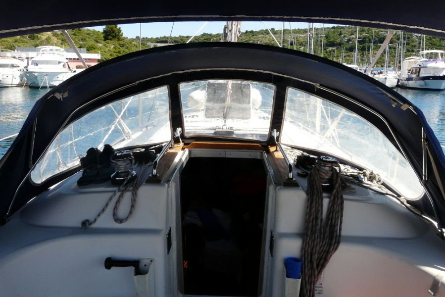 Bavaria 38