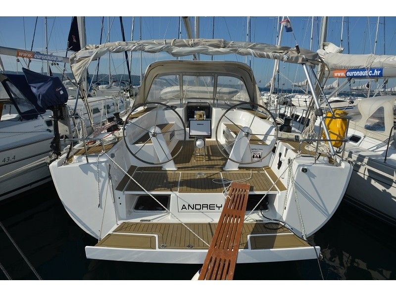 Hanse 495