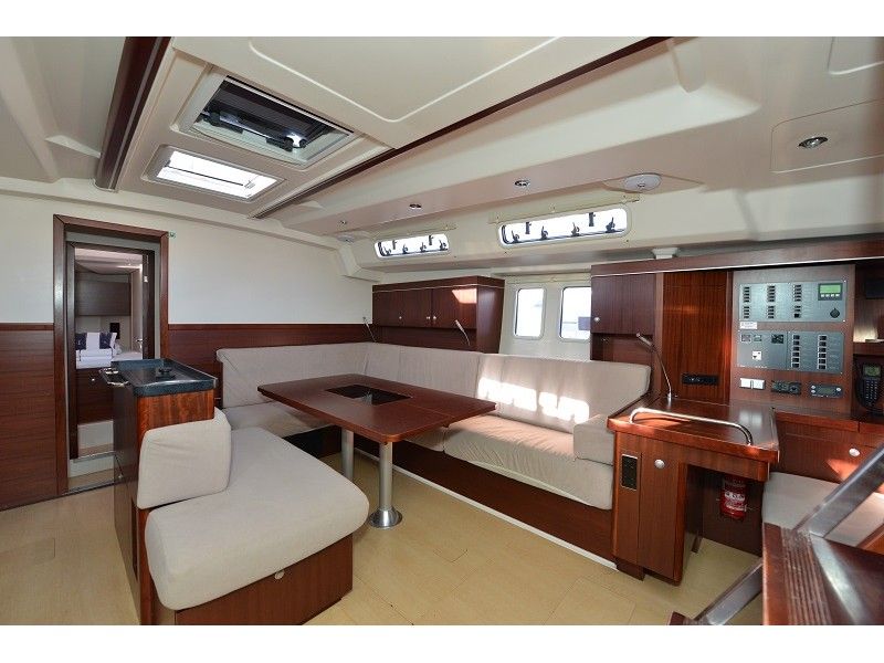Hanse 495