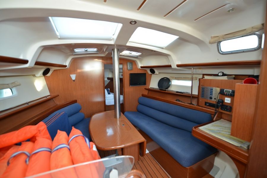 Oceanis 343 