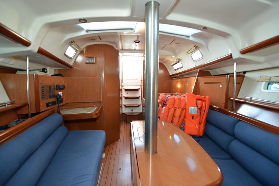 Oceanis 343 