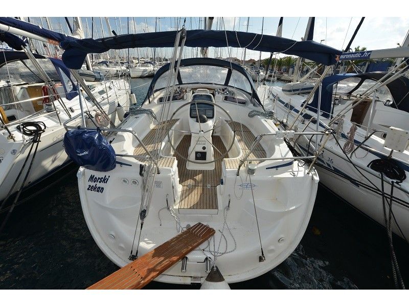 Bavaria 37 Cruiser 