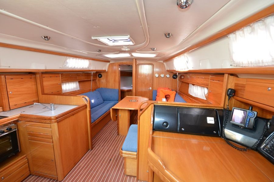 Bavaria 37 Cruiser 