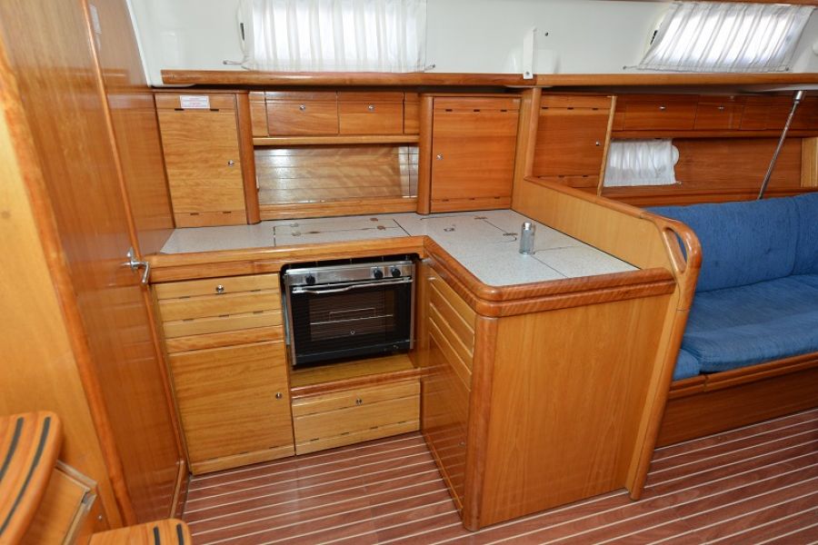 Bavaria 37 Cruiser 