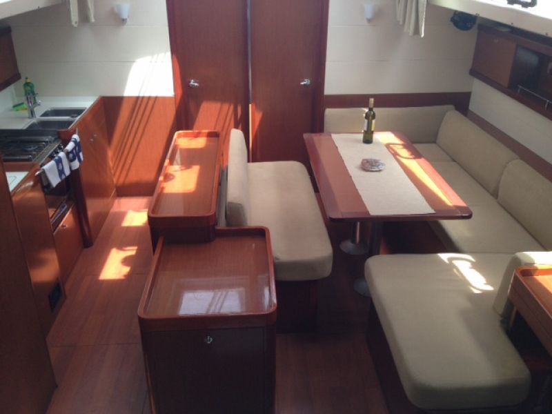 Oceanis 50